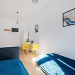 Centrum3 7 Prochnika 21 Lodz