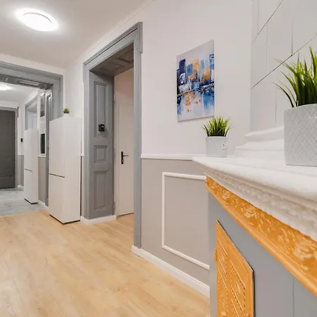 Centrum3 7 Prochnika 21